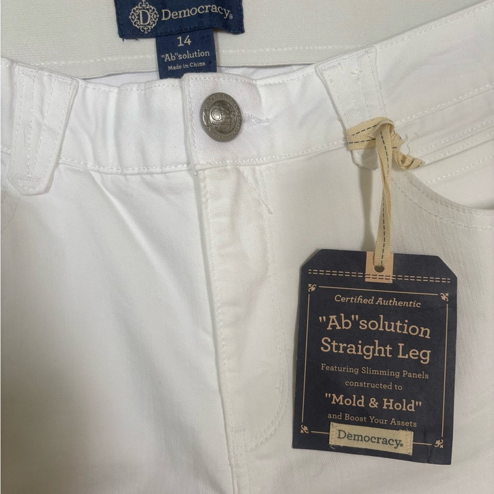 Democracy Women's Straight Leg White Jeans - Picture 3 of 4